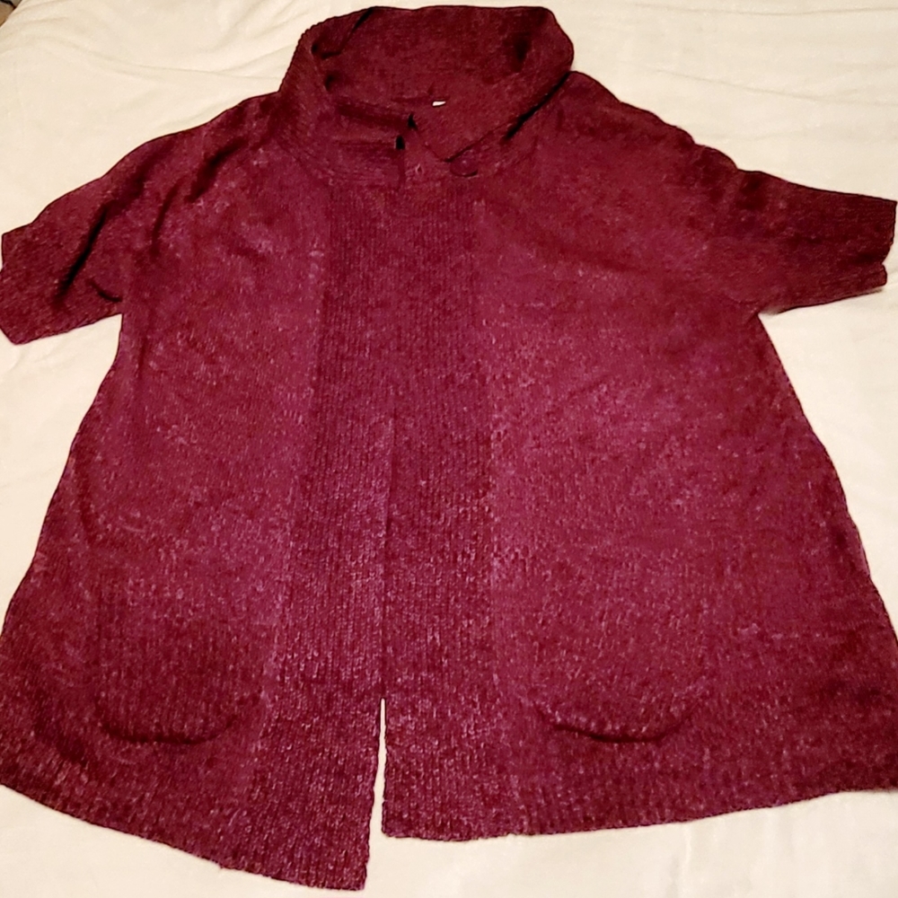 Maroon Knit Elegance, Short Sleeves, Purple Button.